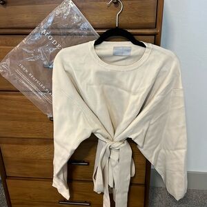 Modern citizen brand new sweater shirt!